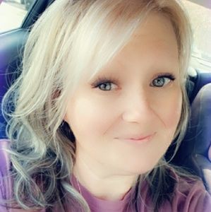 Meet your Posher, Coby